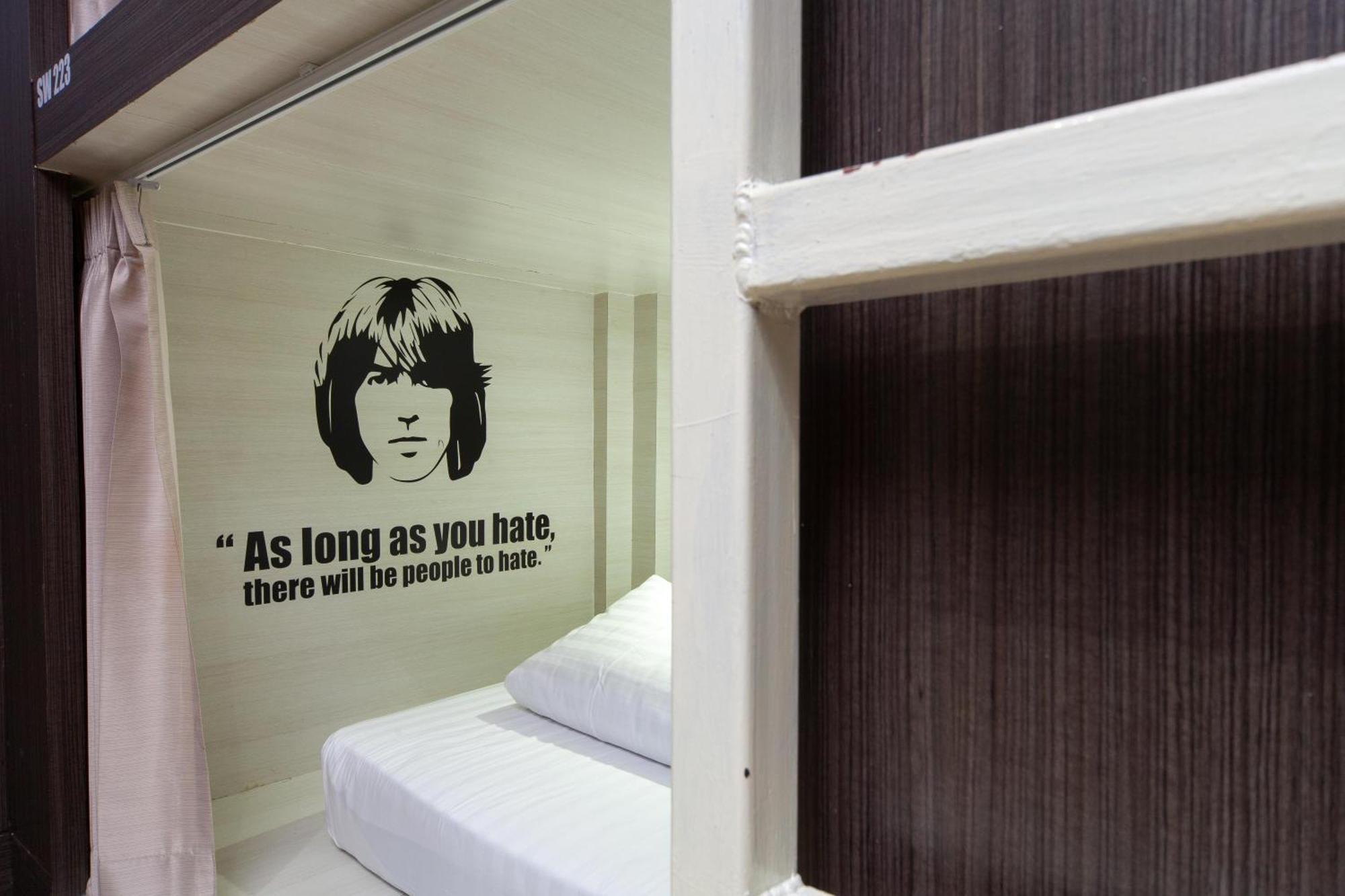 Sleep Walker Poshtel Hostel Chiang Mai Exterior photo