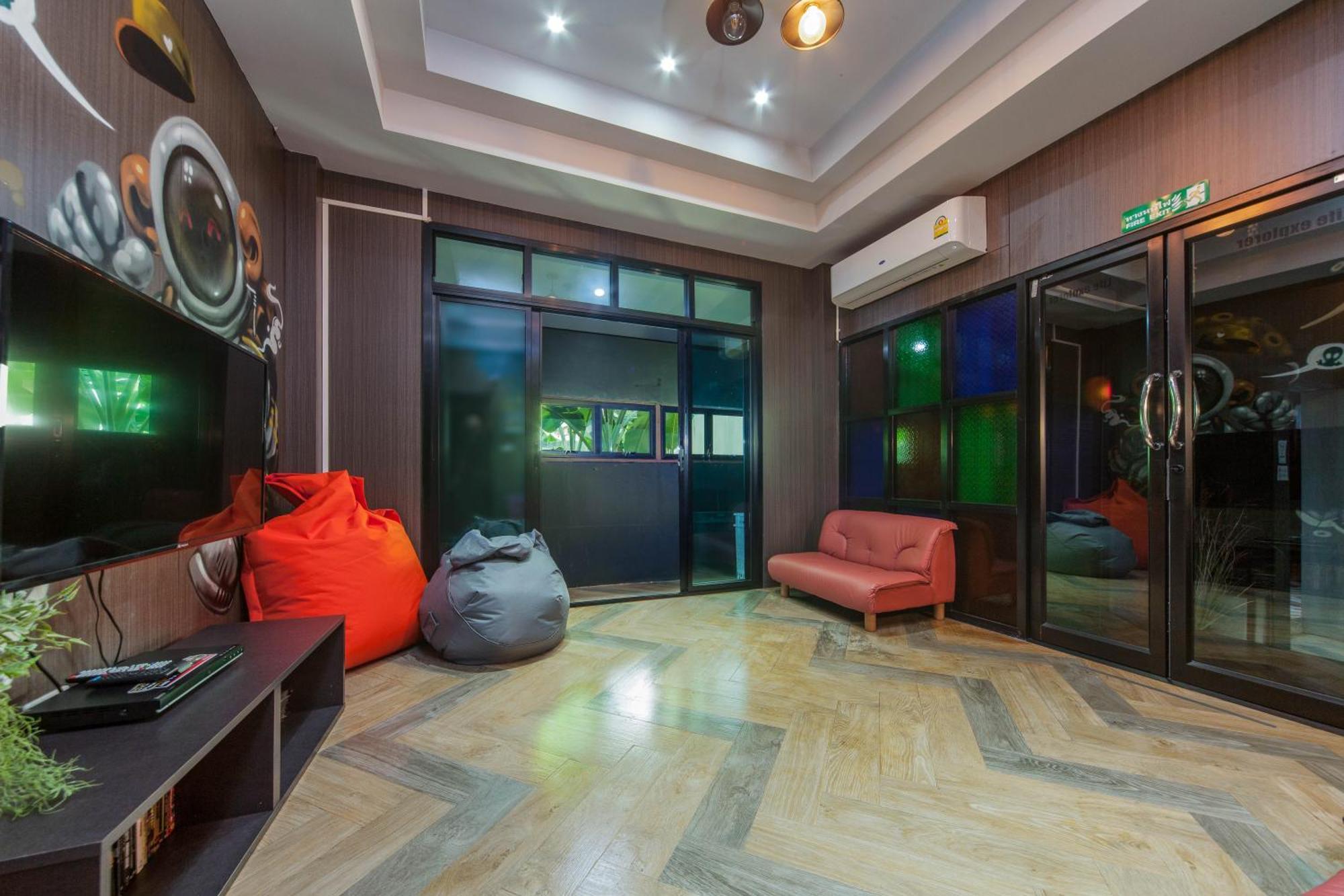 Sleep Walker Poshtel Hostel Chiang Mai Exterior photo